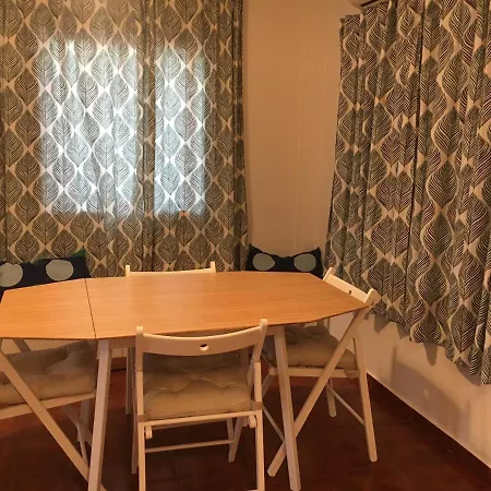 Christina With Private Pool In Saronida, Near Stunning Beaches, Athens Airport & Sounio *